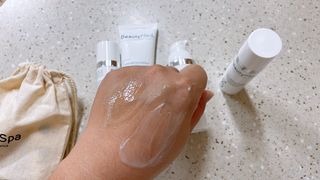 프랑스 뷰티메드 OFL 리밸런싱 케어 3종 키트 (OFL세럼 30ml & 딸라스파 어메니티 4종 증정) — 5점을 준 리뷰어가 2022년 8월 올린 사용 사진