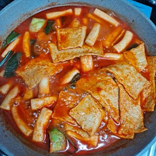 응큼떡볶이 — 5점을 준 리뷰어가 2021년 3월 올린 사용 사진