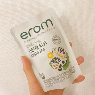 이롬 황성주 박사의 국산콩 두유 검은콩과 17곡 프리미엄 — 5점을 준 리뷰어가 2021년 5월 올린 사용 사진