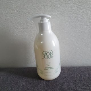 토박스코리아 몽쥬르 유아 샴푸앤워시 300ml — 4점을 준 리뷰어가 2021년 5월 올린 사용 사진