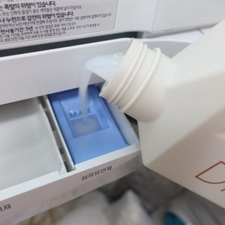 마더케이 디아 프리미엄 아기세제&섬유유연제 — 5점을 준 리뷰어가 2021년 10월 올린 사용 사진