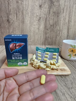[경남제약헬스케어] 케어플러스 간건강엔 밀크씨슬 500mg 60정/2개월분/비타민B 5종+세레늄 — 5점을 준 리뷰어가 2024년 1월 올린 사용 사진