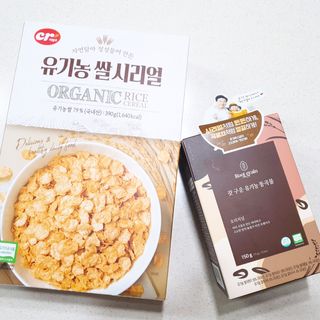 씨알푸드 유기농 쌀 시리얼 390g + 갓 구운 유기농 발아통곡물 150g — 5점을 준 리뷰어가 2021년 12월 올린 사용 사진