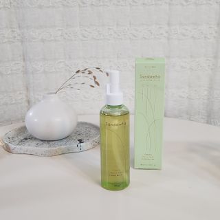 스킨큐어 산다화 순한 클렌징 동백 오일 200ml — 5점을 준 리뷰어가 2023년 3월 올린 사용 사진