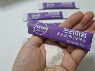[유산균] 오마이락 프리미엄 포스트바이오틱스 30P — 5점을 준 리뷰어가 2022년 11월 올린 사용 사진