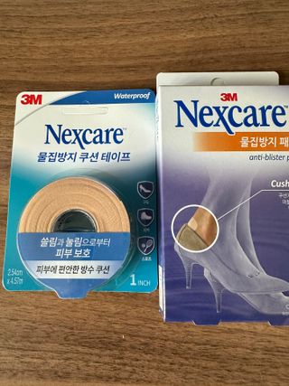 3M 넥스케어 물집방지쿠션테이프 1매 + 물집방지패드 10매 — 5점을 준 리뷰어가 2024년 4월 올린 사용 사진