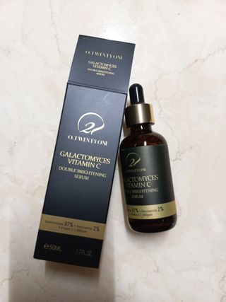오투에니원 갈락토미세스 비타민 C 더블 브라이트닝 세럼 50ml — 4.5점을 준 리뷰어가 2023년 1월 올린 사용 사진