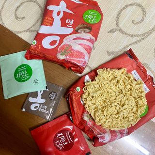 [풀무원] 자연은맛있다 정면, 백면, 홍면  세트 — 5점을 준 리뷰어가 2021년 4월 올린 사용 사진