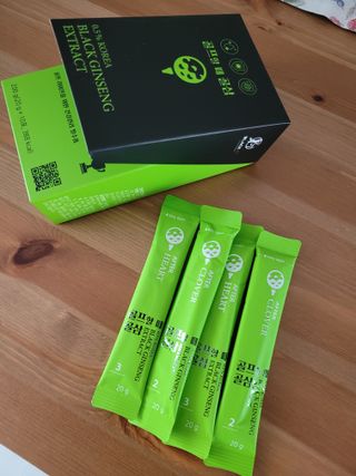 블랙37 골프할 때 골삼 흑삼젤리스틱 20g x 10포 — 5점을 준 리뷰어가 2022년 4월 올린 사용 사진