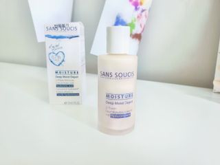 산수시 데포 세럼 수분 물광 비타민 에센스 50ml 기초화장품 — 5점을 준 리뷰어가 2021년 7월 올린 사용 사진