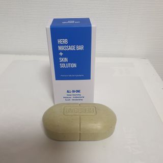 제이제이바이오 허브마사지바 올인원 알약비누 — 5점을 준 리뷰어가 2022년 3월 올린 사용 사진