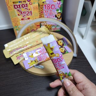 다나음 180도 칼슘젤리+아연면역젤리 — 5점을 준 리뷰어가 2021년 12월 올린 사용 사진
