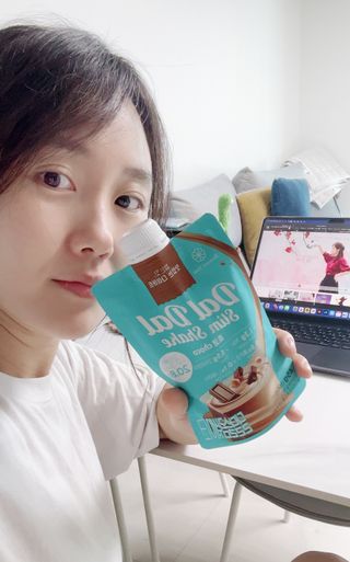 달달슬림쉐이크 [블로그]달달슬림 맛있는 단백질 쉐이크 파우치 다이어트 식사대용 프로틴 파우더 보충제 — 4.5점을 준 리뷰어가 2025년 8월 올린 사용 사진