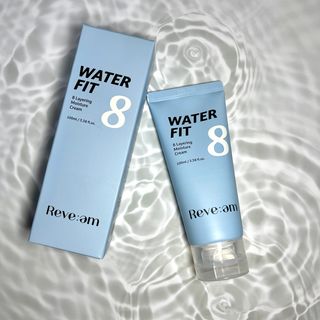 나우_ [리브엠]피부 속부터 겹겹이, 촘촘하게! 워터핏8중 수분착붙 크림 — 5점을 준 리뷰어가 2025년 2월 올린 사용 사진