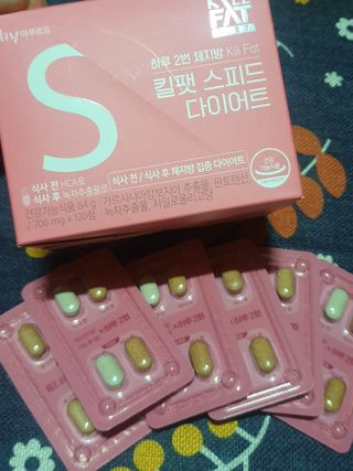킬팻다이어트 킬팻 스피드 다이어트 [84 g / 700 mg x 120정] — 5점을 준 리뷰어가 2021년 6월 올린 사용 사진