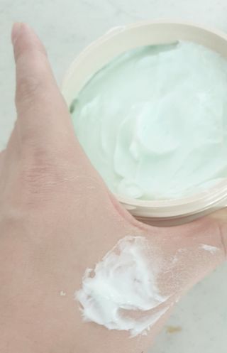 마이너스417 아로마틱 딥 뉴트리션 바디버터 — 5점을 준 리뷰어가 2021년 11월 올린 사용 사진