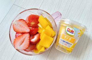 돌 MF[Dole] 파인애플컵/망고컵/복숭아컵 198g 6입X1박스 (맛 1가지 랜덤 발송) — 4.5점을 준 리뷰어가 2024년 5월 올린 사용 사진
