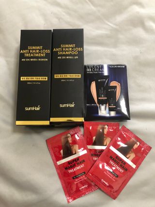썸헤어 / SUMHAIR 썸헤어  써밋 안티 헤어로스 샴푸+트리트먼트 — 5점을 준 리뷰어가 2021년 6월 올린 사용 사진
