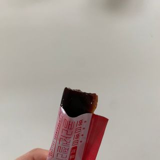헬스업_쁘띠쁘띠석류콜라겐젤리_20g x 14포 — 5점을 준 리뷰어가 2021년 2월 올린 사용 사진