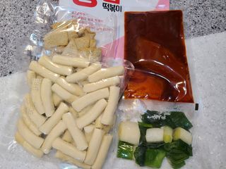 응큼떡볶이 — 5점을 준 리뷰어가 2021년 3월 올린 사용 사진