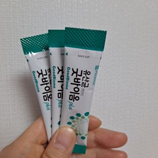 프리마인 유산균 국가지정연구소 선정, 살아있는 생유산균 200억 마리의 힘. 유산균n굿바이옴플러스 — 5점을 준 리뷰어가 2021년 10월 올린 사용 사진