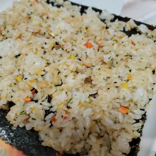 해풀잎 누구나 김밥*1ea [(혼합야채 35g *1ea,  김밥김 (5g, 5ea),  양념간장 (6g, 5ea), 참기름(5g, 2ea)] — 5점을 준 리뷰어가 2022년 7월 올린 사용 사진