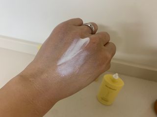스킨큐어 산다화 유기농 레몬썬크림 — 5점을 준 리뷰어가 2022년 5월 올린 사용 사진
