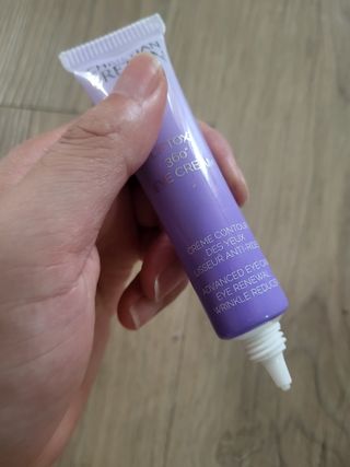 크리스티앙 브르통 리프톡스 360도 입체 아이크림 15ml — 5점을 준 리뷰어가 2022년 10월 올린 사용 사진