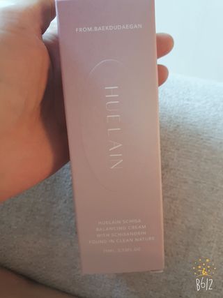 [휴랑] 오미자 2,000알로 피부 생기를 채워주는 밸런싱 크림 — 5점을 준 리뷰어가 2021년 10월 올린 사용 사진