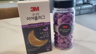 3M 소음방지 수면 귀마개 굿나잇 이어플러그 오렌지/퍼플 50쌍 — 5점을 준 리뷰어가 2023년 7월 올린 사용 사진