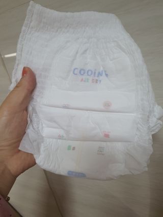 쿠잉 에어드라이  풀커버 팬티기저귀 (L/XL/XXL/XXXL) 1팩 — 5점을 준 리뷰어가 2023년 1월 올린 사용 사진