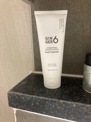 GINGER6 하이드레이팅 진저 워터 폼클렌징 — 5점을 준 리뷰어가 2021년 10월 올린 사용 사진