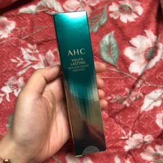 [NEW 탄력유턴 아이크림] AHC 유스 래스팅 리얼 아이크림 포 페이스 — 5점을 준 리뷰어가 2021년 3월 올린 사용 사진
