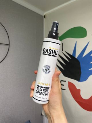 다슈코리아 다슈 포 맨 프리미엄 메가 홀드 슈퍼 스프레이 250ml — 5점을 준 리뷰어가 2021년 4월 올린 사용 사진