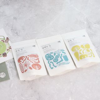이풀 이로운풀 다시팩 3종세트(담백한맛, 감칠맛, 순한맛) — 5점을 준 리뷰어가 2022년 10월 올린 사용 사진