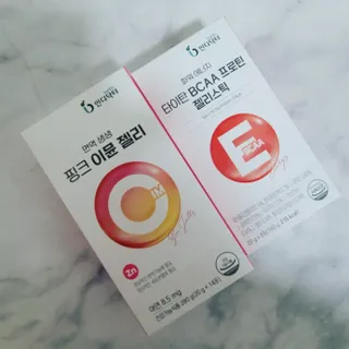 인디닥터 면역 생생 핑크 이뮨 젤리 + 타이탄 BCAA 프로틴 젤리스틱 — 5점을 준 리뷰어가 2022년 4월 올린 사용 사진