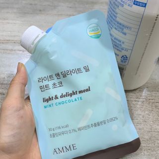 아므_이너뷰티 라이트 앤 딜라이트 밀 민트 초코 — 5점을 준 리뷰어가 2021년 8월 올린 사용 사진