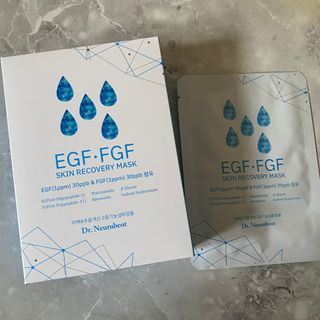 Dr.느루벗 느루벗 EGF FGF 스킨 리커버리 마스크 10장 — 5점을 준 리뷰어가 2021년 3월 올린 사용 사진