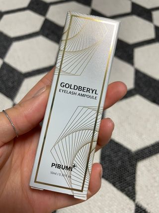 피부미 골드베릴 아이래쉬 앰플 10ml — 5점을 준 리뷰어가 2021년 9월 올린 사용 사진