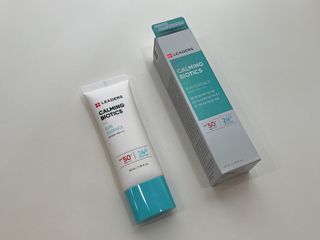 리더스코스메틱 리더스 카밍 바이오틱스 선 에센스 SPF 50+ PA++++ — 5점을 준 리뷰어가 2022년 5월 올린 사용 사진
