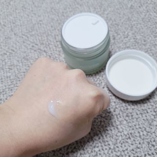 김정문알로에 큐어 큐어 알로에 리프레쉬 젤리 세럼, 큐어 알로에 하이드로 젤리 크림 — 5점을 준 리뷰어가 2021년 2월 올린 사용 사진