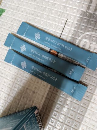 클린24시간 슬림앤유산균 1박스 (3.5g X 15포) — 5점을 준 리뷰어가 2022년 7월 올린 사용 사진