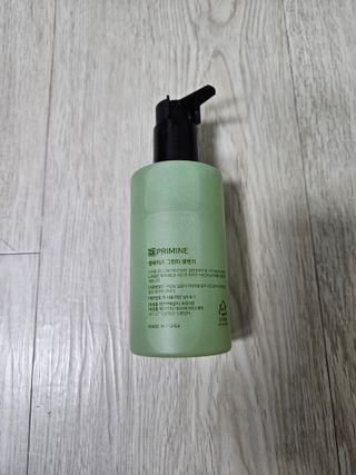 프리마인 메이크업과 들뜨는 각질까지 한방에 깐달걀로! 순하기까지한 셀베이스 그린티클렌저(200ml) — 4점을 준 리뷰어가 2023년 2월 올린 사용 사진