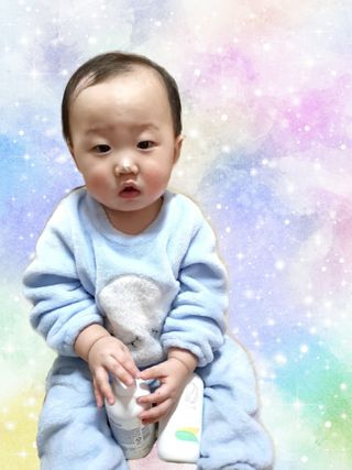 mom e 맘이 내추럴 베이비 케어 샴푸앤바스+로션 — 5점을 준 리뷰어가 2021년 1월 올린 사용 사진