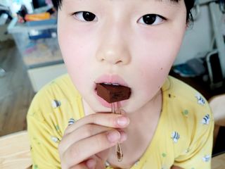 연말/새해선물 악마의 잼 오마주, 헤이즐넛 풍미 가득 카카올라 악마의생초코 — 5점을 준 리뷰어가 2021년 10월 올린 사용 사진
