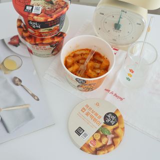 프리 [요리궁리] 타입 B (매콤,치즈,매콤까르보) 꽃떡볶이 6개입 세트 — 5점을 준 리뷰어가 2024년 12월 올린 사용 사진