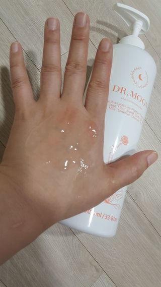 프리[닥터문] 유산균 락토케어 질경초 여성청결제 1000ml (젤타입) — 5점을 준 리뷰어가 2022년 5월 올린 사용 사진