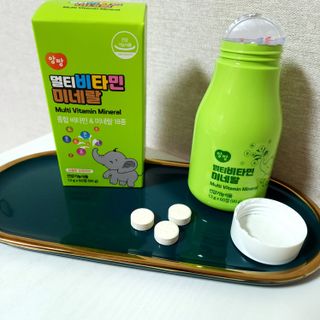 앙팡 멀티비타민미네랄 1200mg x 60정 — 5점을 준 리뷰어가 2022년 11월 올린 사용 사진