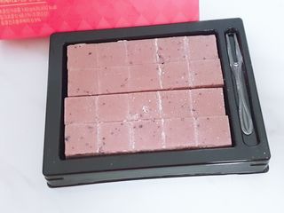 카카오 본연의 색을 간직하고있는 루비초콜릿과 블루베리의 만남, 카카올라 루비베리요거트생초콜릿 — 5점을 준 리뷰어가 2021년 10월 올린 사용 사진
