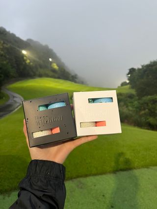 더위치골프(thewitchgolf) 프리미엄 골프 공 더위치골프 매트 펄 컬러의 3피스볼 더위치골프 골프볼 선물세트 — 5점을 준 리뷰어가 2023년 9월 올린 사용 사진